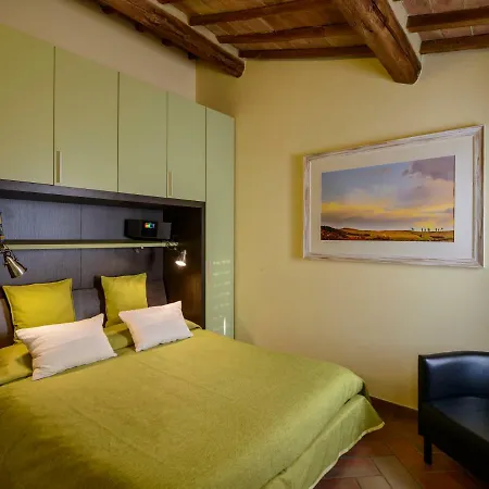 La Rocca Romantica بيت ضيافة سان جيمينيانو
