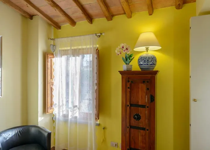 بيت ضيافة La Rocca Romantica 3*